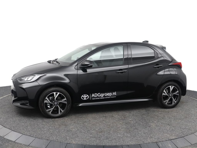 Toyota Yaris - 1.5 Hybrid 115 First Edition 3