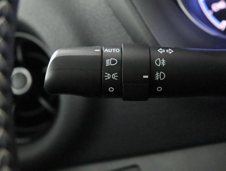 Toyota Yaris - 1.5 Hybrid Bi-Tone Plus 30
