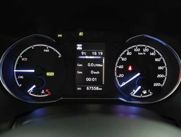 Toyota Yaris - 1.5 Hybrid Bi-Tone Plus 48