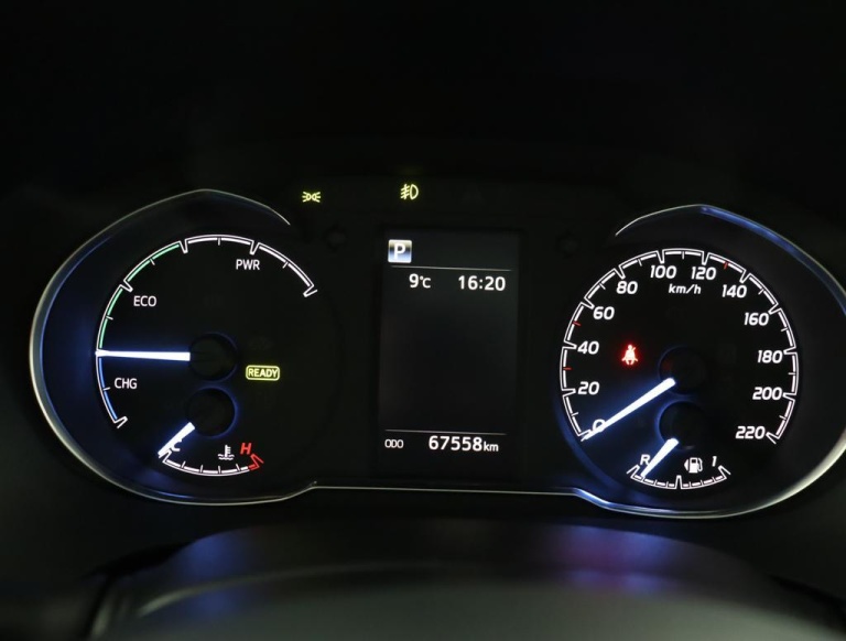 Toyota Yaris - 1.5 Hybrid Bi-Tone Plus 52