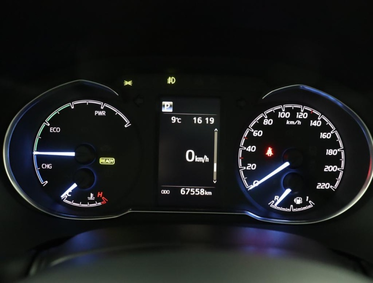 Toyota Yaris - 1.5 Hybrid Bi-Tone Plus 6