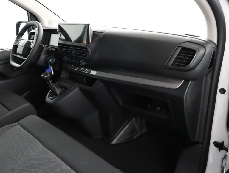 Toyota PROACE Worker - 2.0 D-4D L1 Challenger 37