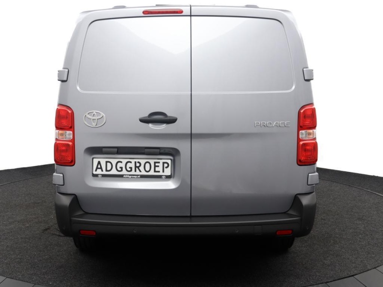 Toyota PROACE Long Worker - 2.0 D-4D L2 Challenger 8