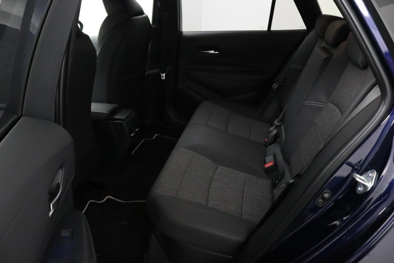 Toyota Corolla Touring Sports - Hybrid 140 Business Plus 12