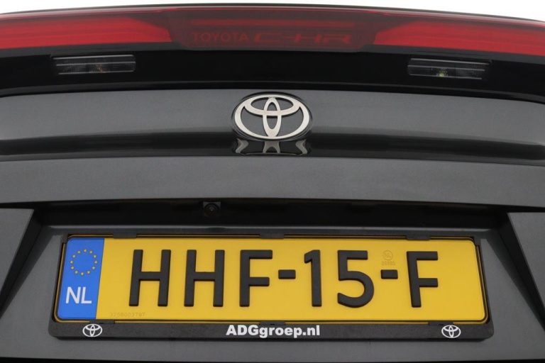 Toyota C-HR - 1.8 Hybrid 140 Executive 37