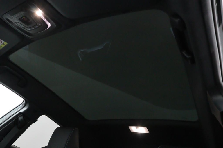 Toyota C-HR - 1.8 Hybrid 140 Executive 45