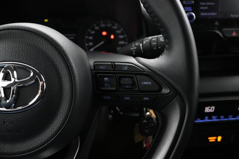 Toyota Yaris - 1.5 Hybrid Active 18