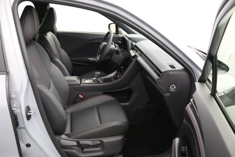 Lexus LBX - Elegant 2WD 22