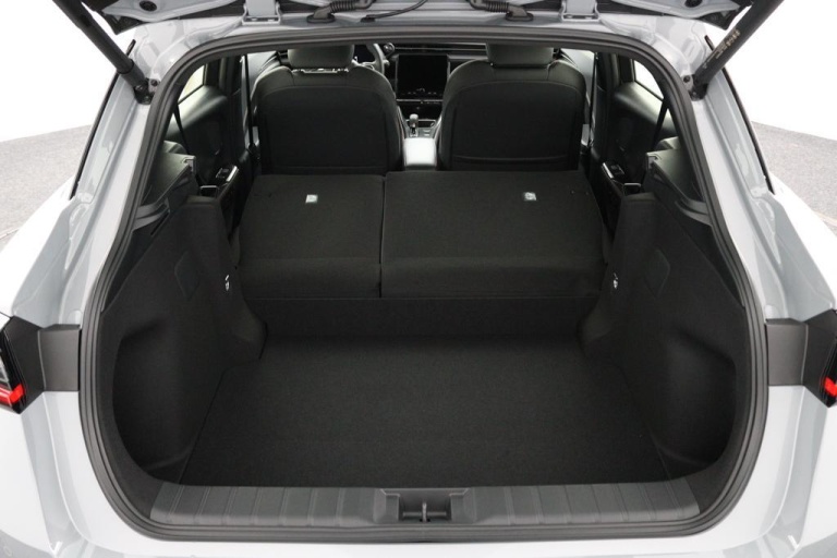 Lexus LBX - Elegant 2WD 25