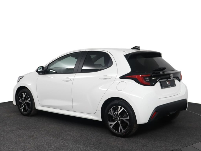 Toyota Yaris - 1.5 Hybrid 115 Dynamic 12
