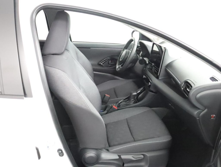 Toyota Yaris - 1.5 Hybrid 115 Dynamic 22