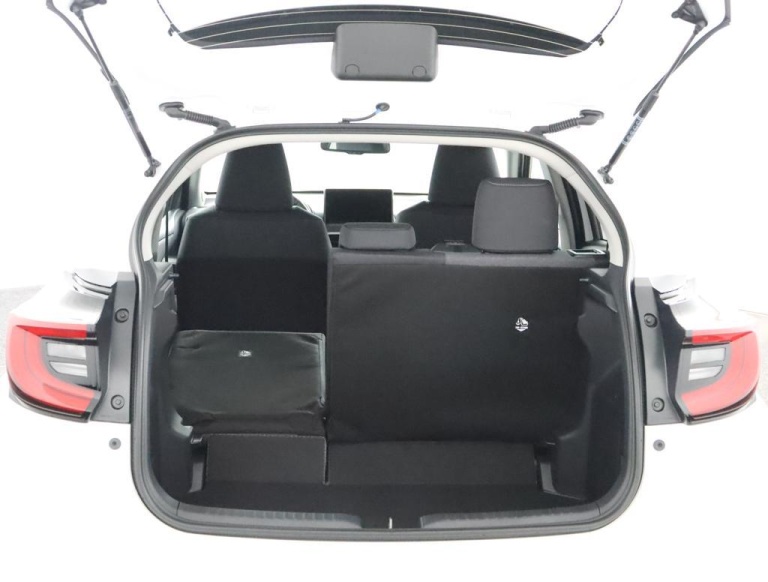 Toyota Yaris - 1.5 Hybrid 115 Dynamic 25