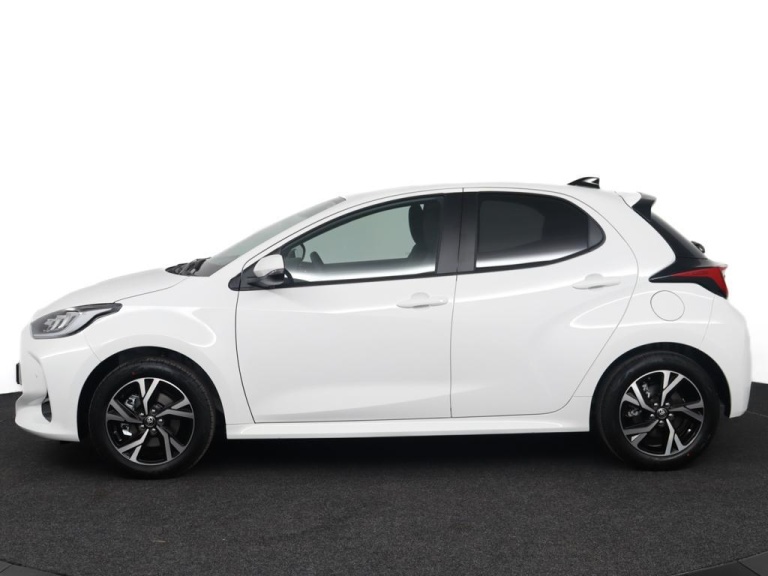 Toyota Yaris - 1.5 Hybrid 115 Dynamic 3
