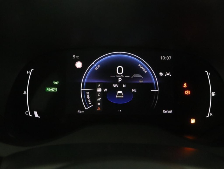 Toyota Yaris - 1.5 Hybrid 115 Dynamic 46