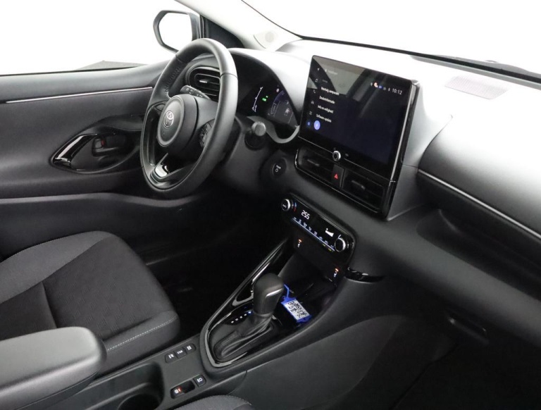 Toyota Yaris - 1.5 Hybrid 115 Dynamic 71