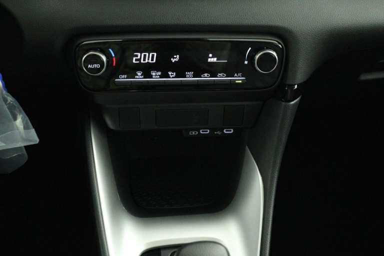 Toyota Yaris - 1.5 Hybrid 115 Active 7