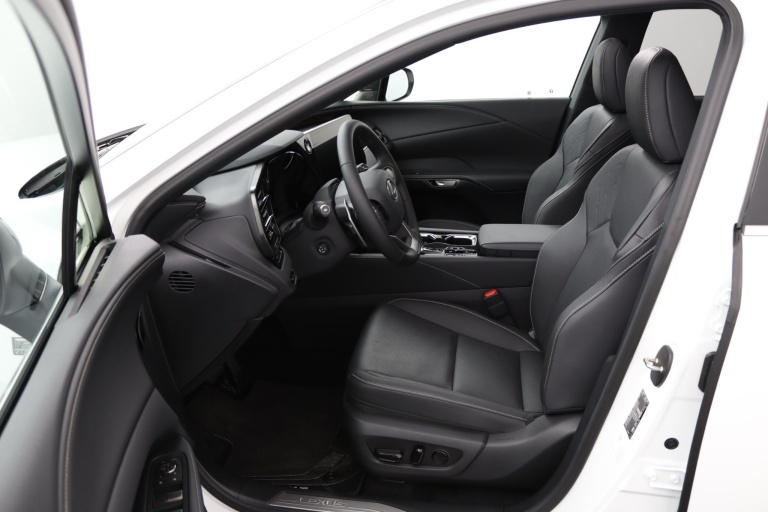 Lexus RX - 450h+ Plug-in Hybrid F Sport Design 17
