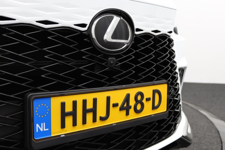 Lexus RX - 450h+ Plug-in Hybrid F Sport Design 37