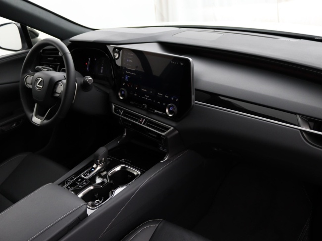 Lexus RX - 450h+ Plug-in Hybrid F Sport Design