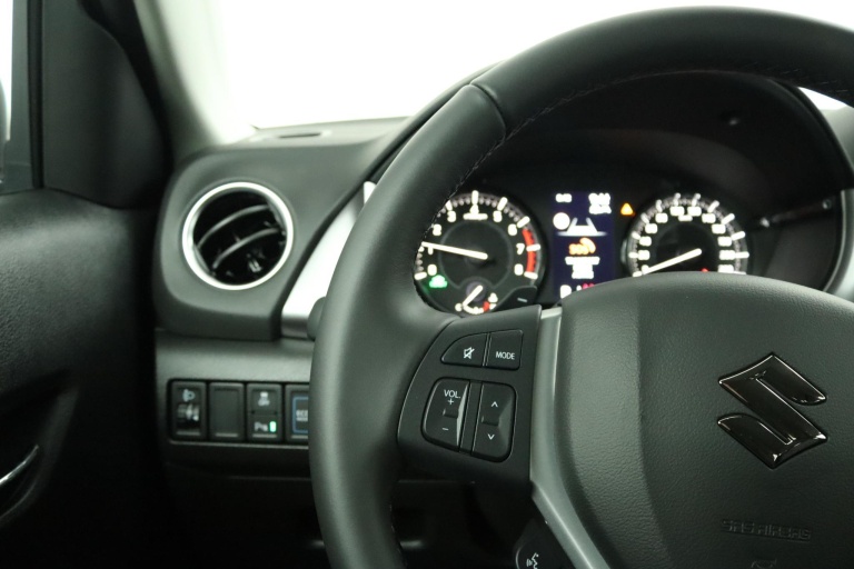 Suzuki Vitara - 1.5 Hybrid Select 17