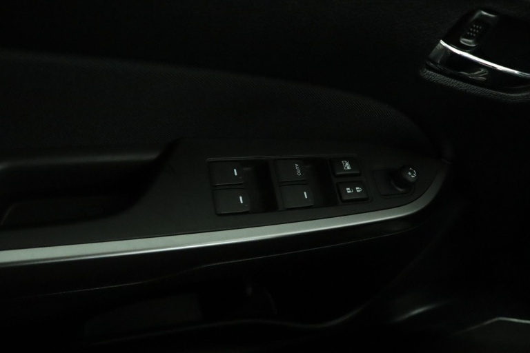 Suzuki Vitara - 1.5 Hybrid Select 27