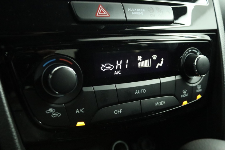 Suzuki Vitara - 1.5 Hybrid Select 7