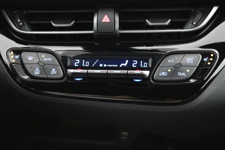Toyota C-HR - 2.0 Hybrid Executive 7