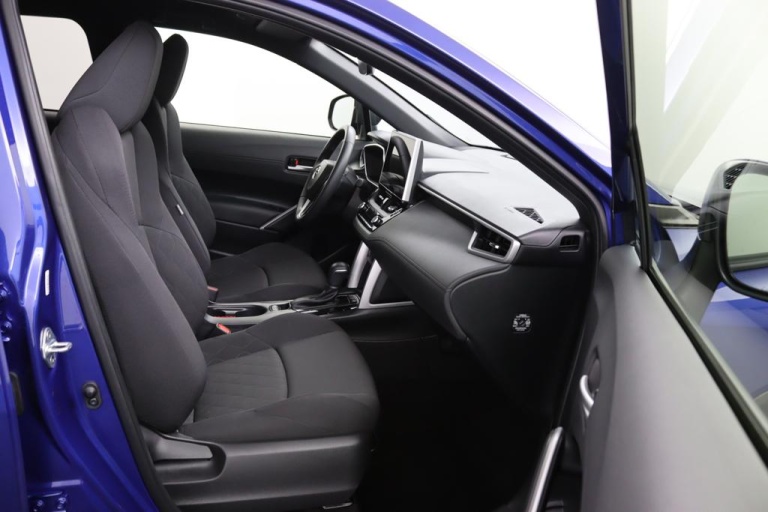 Toyota Corolla Cross - Hybrid 140 Dynamic 10