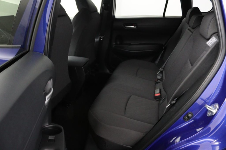 Toyota Corolla Cross - Hybrid 140 Dynamic 12