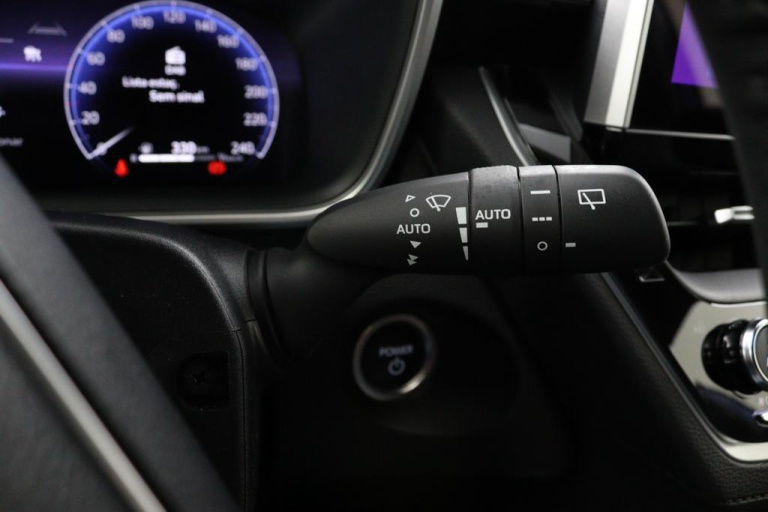 Toyota Corolla Cross - Hybrid 140 Dynamic 22