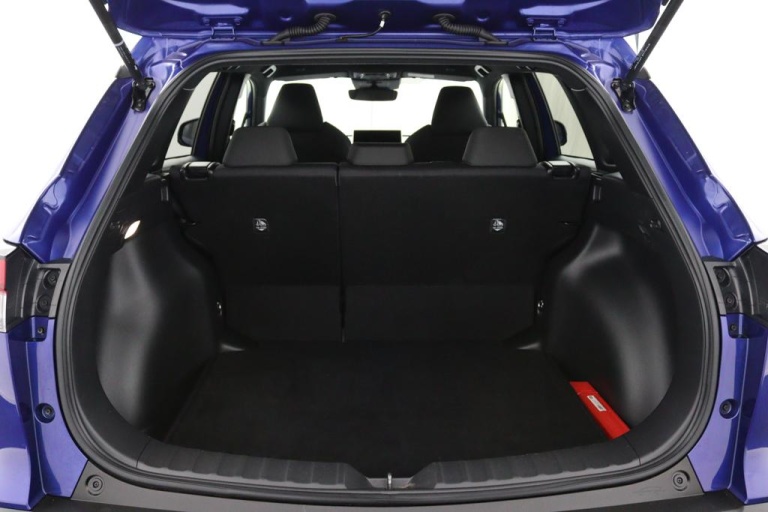 Toyota Corolla Cross - Hybrid 140 Dynamic 27