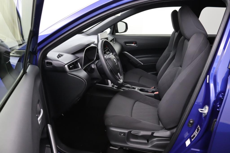 Toyota Corolla Cross - Hybrid 140 Dynamic 9