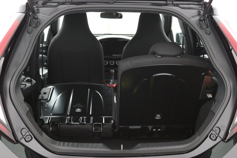 Toyota Aygo X - 1.0 VVT-i S-CVT Play 26