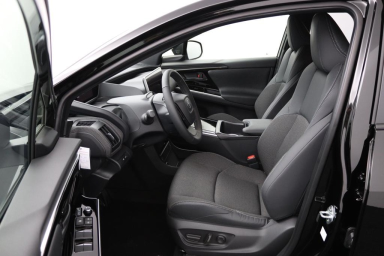 Toyota bZ4X - Dynamic 71 kWh 17