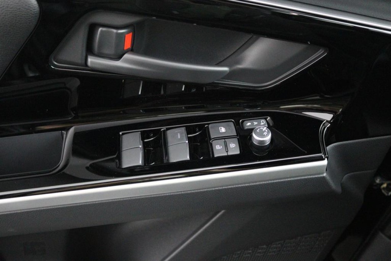 Toyota bZ4X - Dynamic 71 kWh 28