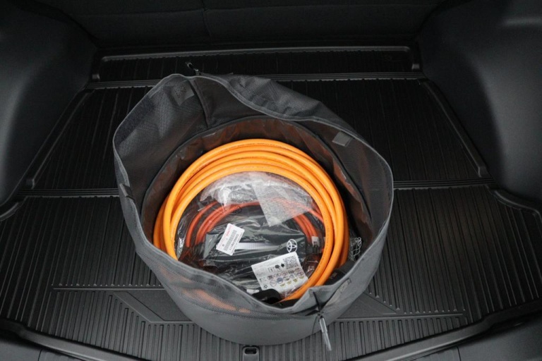 Toyota bZ4X - Dynamic 71 kWh 44
