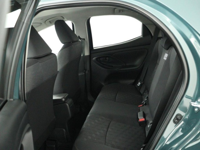 Toyota Yaris - 1.5 Hybrid 115 First Edition