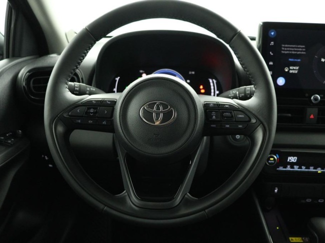 Toyota Yaris - 1.5 Hybrid 115 First Edition