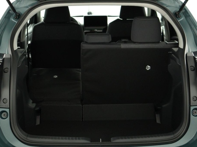 Toyota Yaris - 1.5 Hybrid 115 First Edition