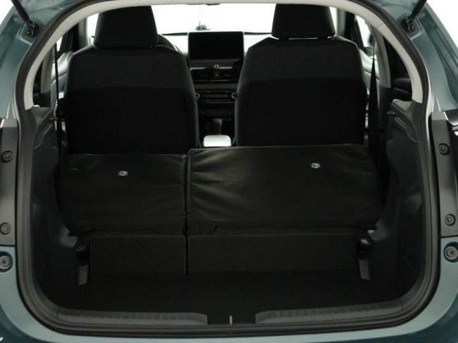 Toyota Yaris - 1.5 Hybrid 115 First Edition