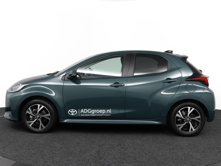 Toyota Yaris - 1.5 Hybrid 115 First Edition 3