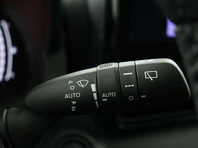 Toyota Yaris - 1.5 Hybrid 115 First Edition