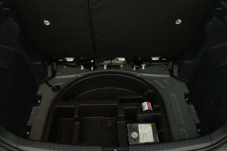 Toyota Yaris - 1.5 Hybrid 115 First Edition 32