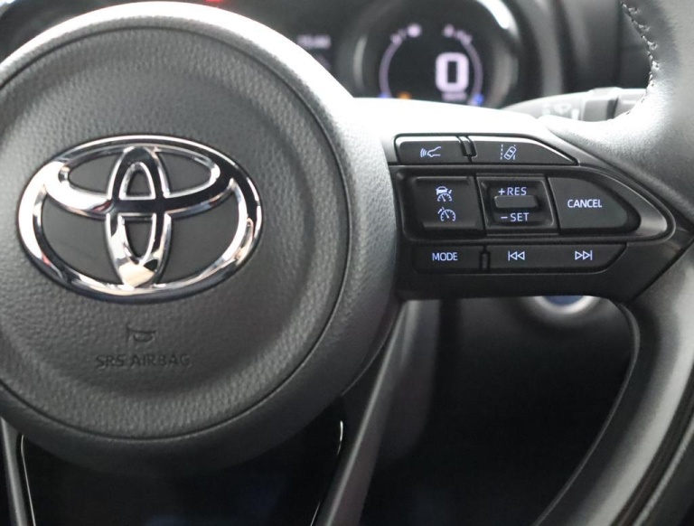 Toyota Yaris - 1.5 Hybrid Launch Edition 21