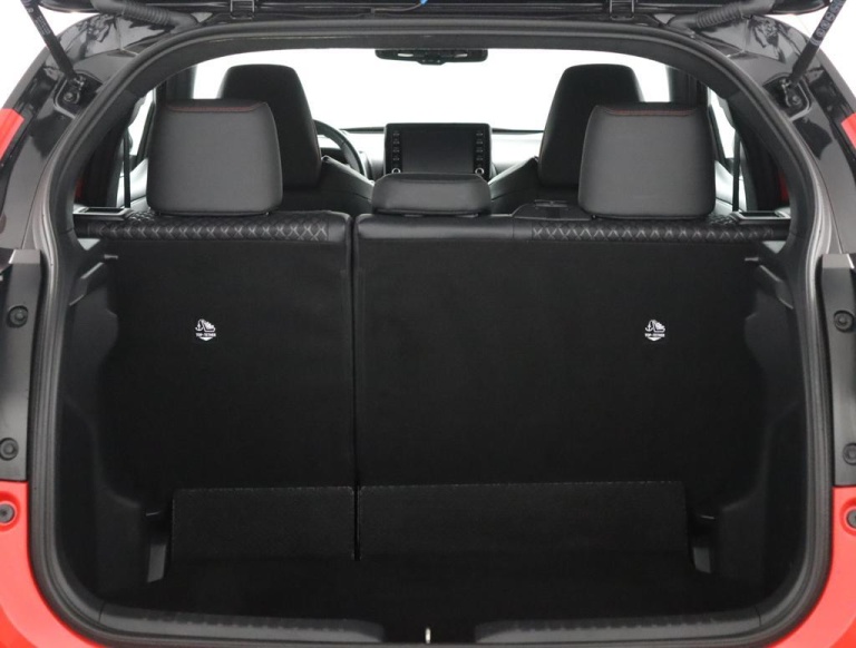 Toyota Yaris - 1.5 Hybrid Launch Edition 23