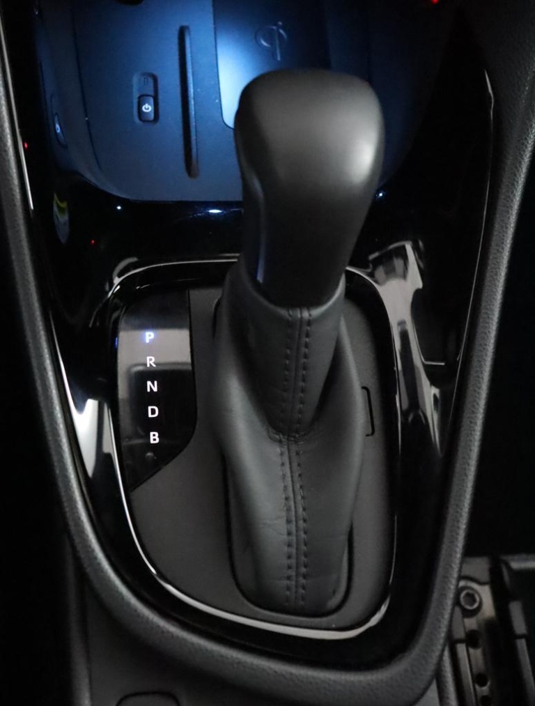 Toyota Yaris - 1.5 Hybrid Launch Edition 27