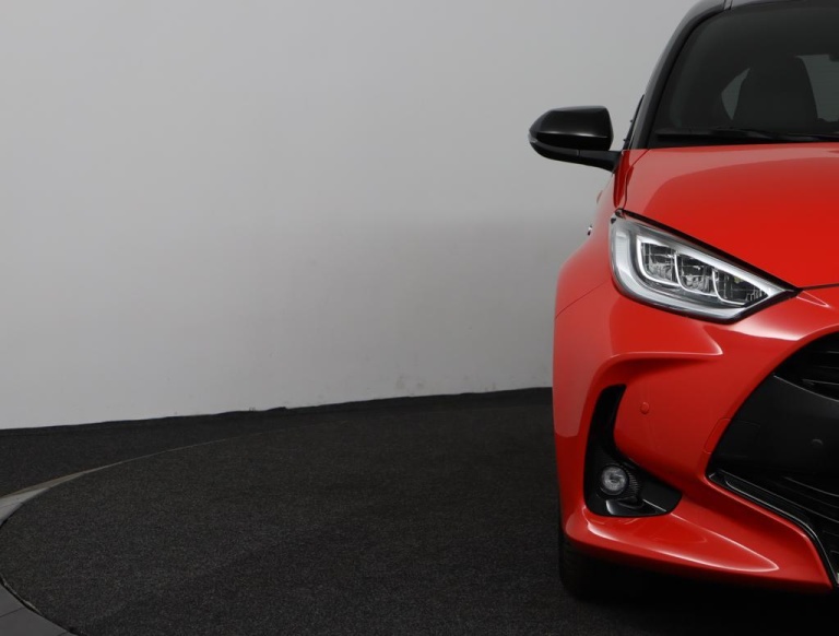 Toyota Yaris - 1.5 Hybrid Launch Edition 35
