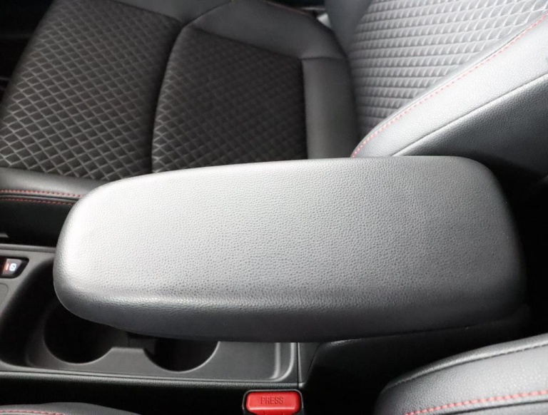 Toyota Yaris - 1.5 Hybrid Launch Edition 59