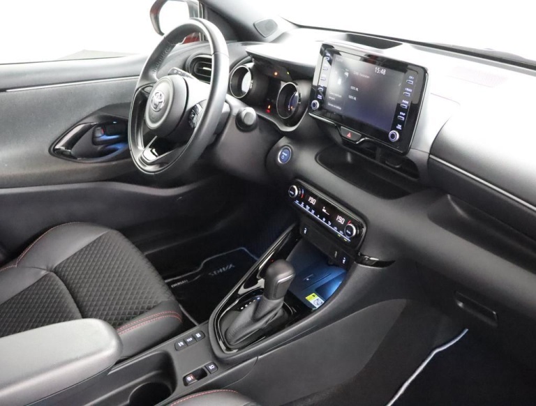 Toyota Yaris - 1.5 Hybrid Launch Edition 64