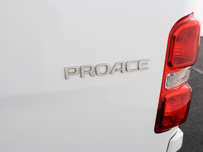 Toyota PROACE Compact - 1.5 D-4D Cool Comfort